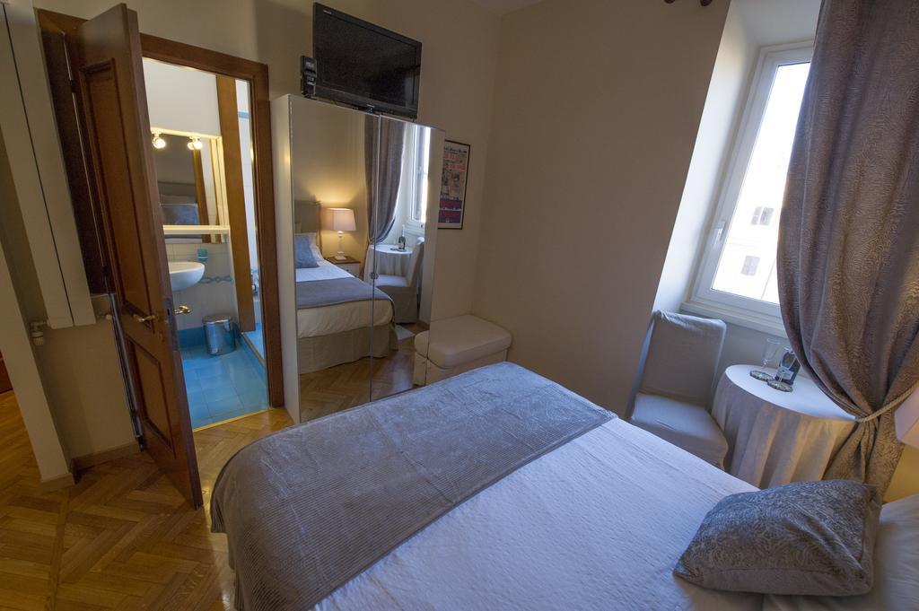 Bed&Breakfast A Casa di Lia a Roma Quarto foto
